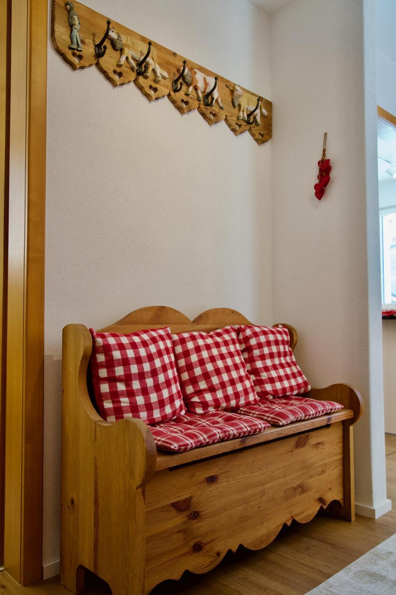 Chalet Zur Hoehe Grindelwald Bagian luar foto