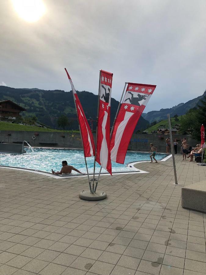 Chalet Zur Hoehe Grindelwald Bagian luar foto